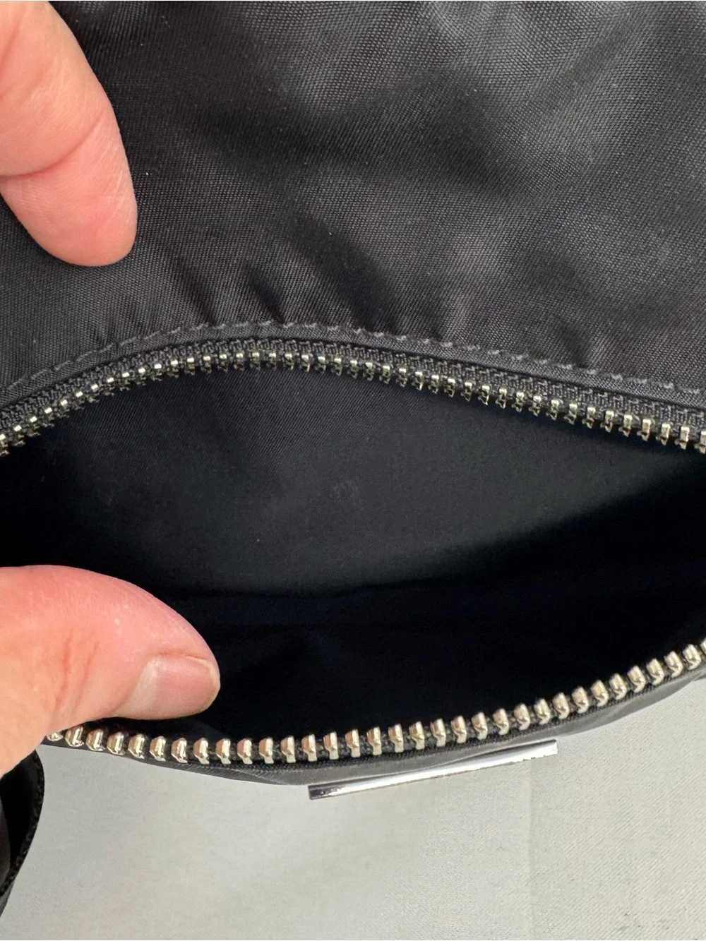 TUMI Belt Bag Fanny Pack Black Nylon Voyageur Adjustable Strap Unisex Adult